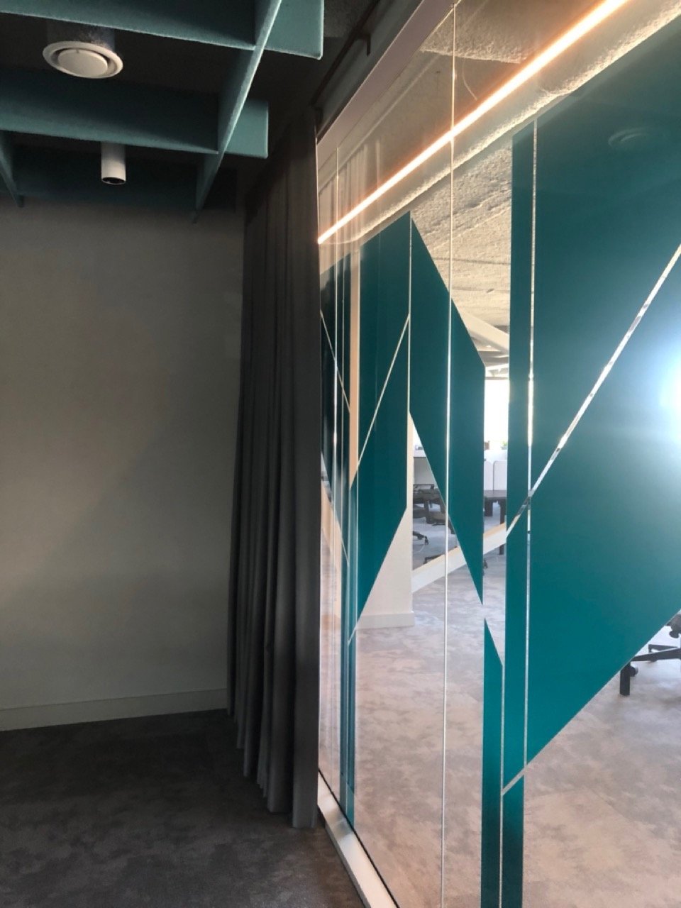 akustiniai sprendimai biurui