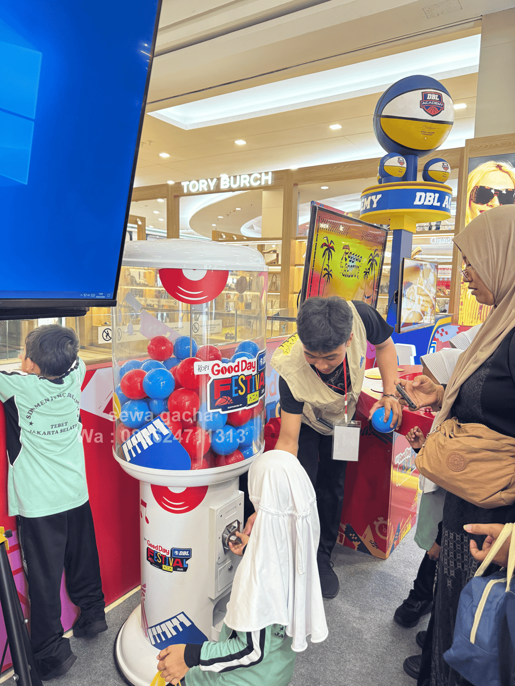 sewa rental gacha gachapon jakarta
