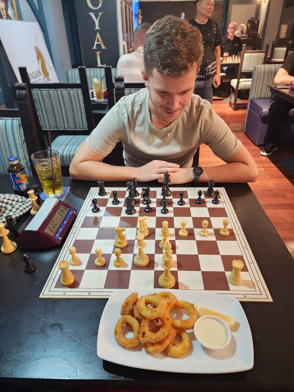 FM Nicolas Grandadam, Switzerland. Bangkok Chess Club at the Royal Oak Bar