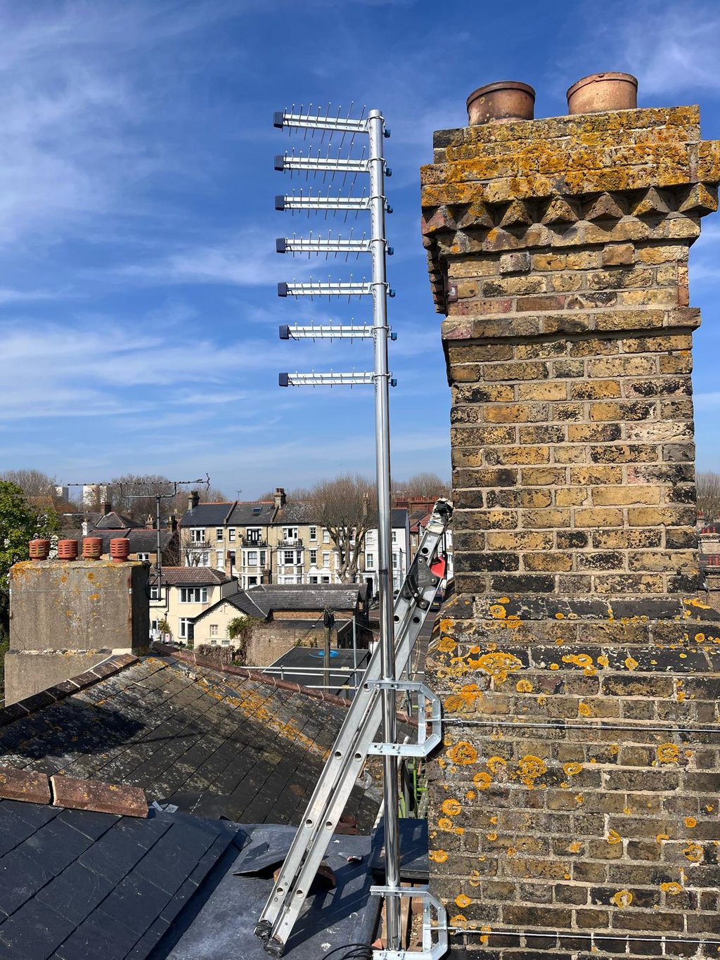 antenna mounted on chimney