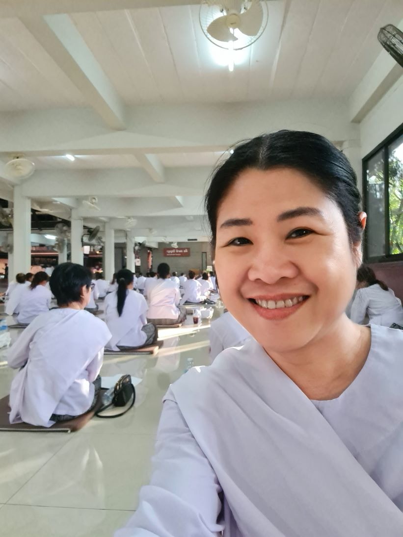a-group-of-meditators-on-retreat