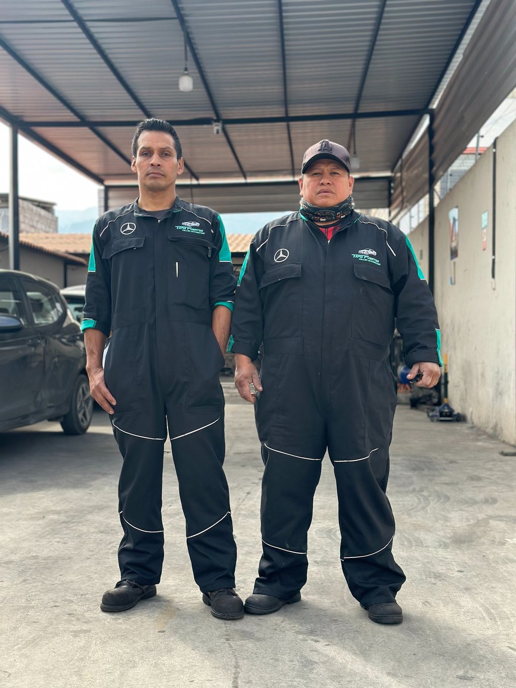 Maestros Edgar Tapia (izquierda) y Javier Jerez (derecha).