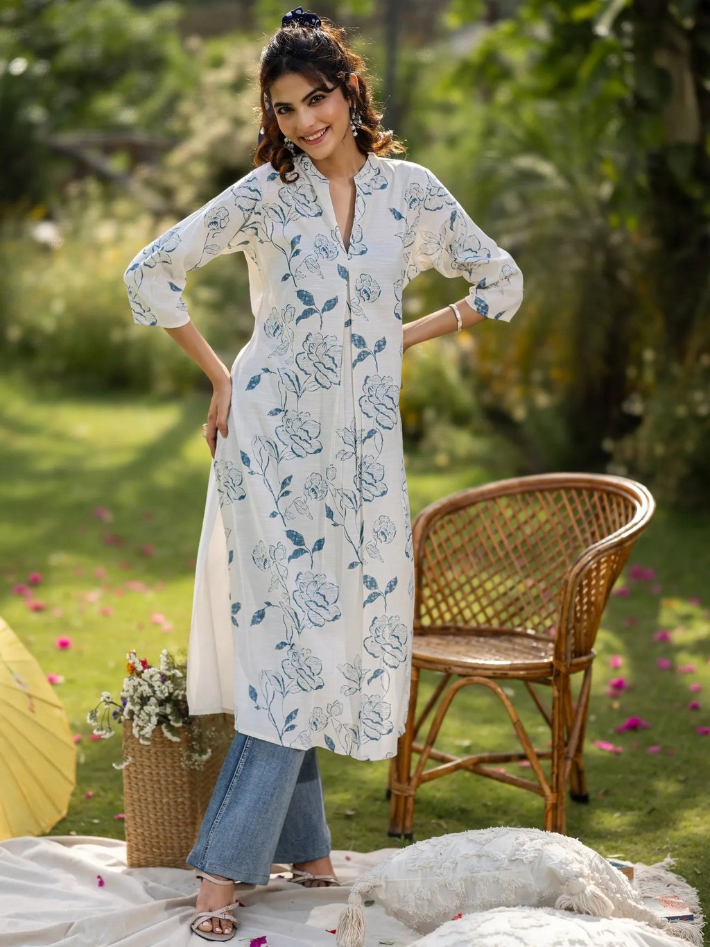 white straight kurta tryshopy