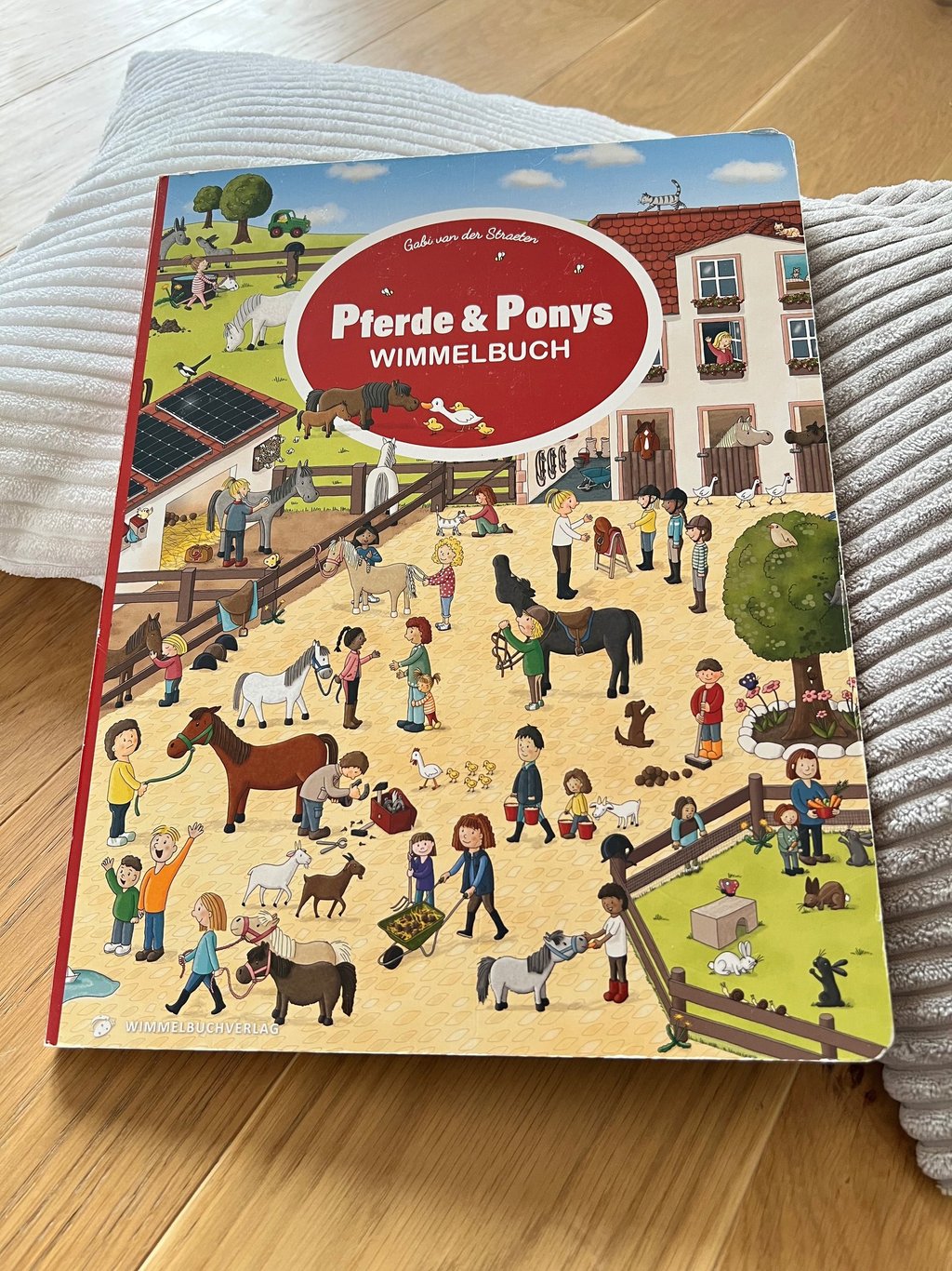 Das Wimmelbuch Pferde & Ponys
