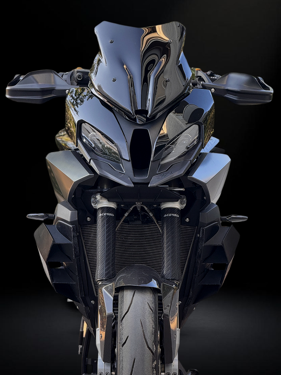 Side Winglets on BMW S1000XR
