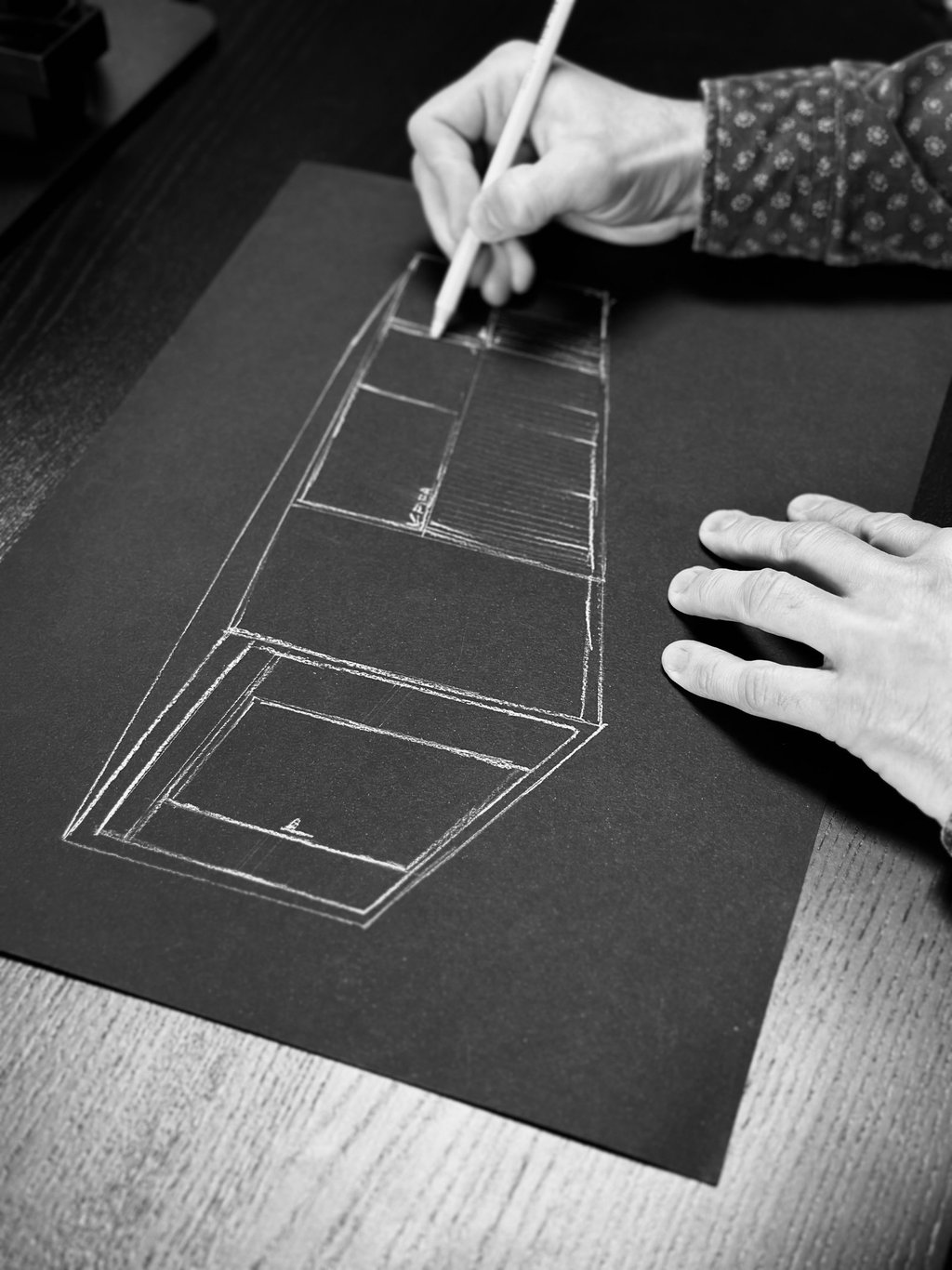 Boceto técnico de módulo de construcción modular en fase de diseño