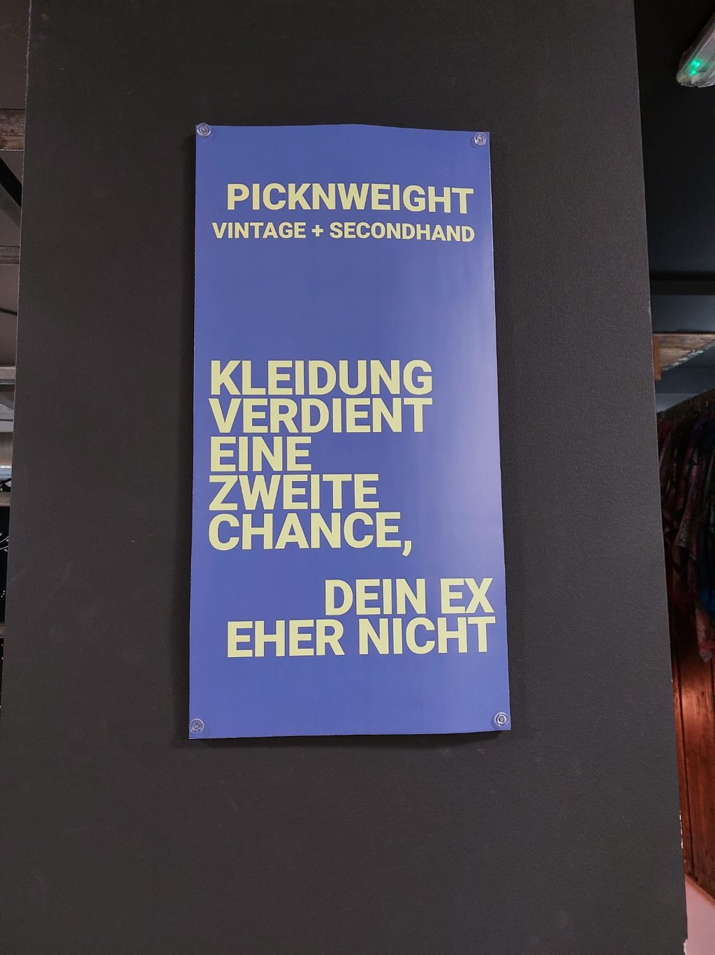 Schild bei picknweight Berlin