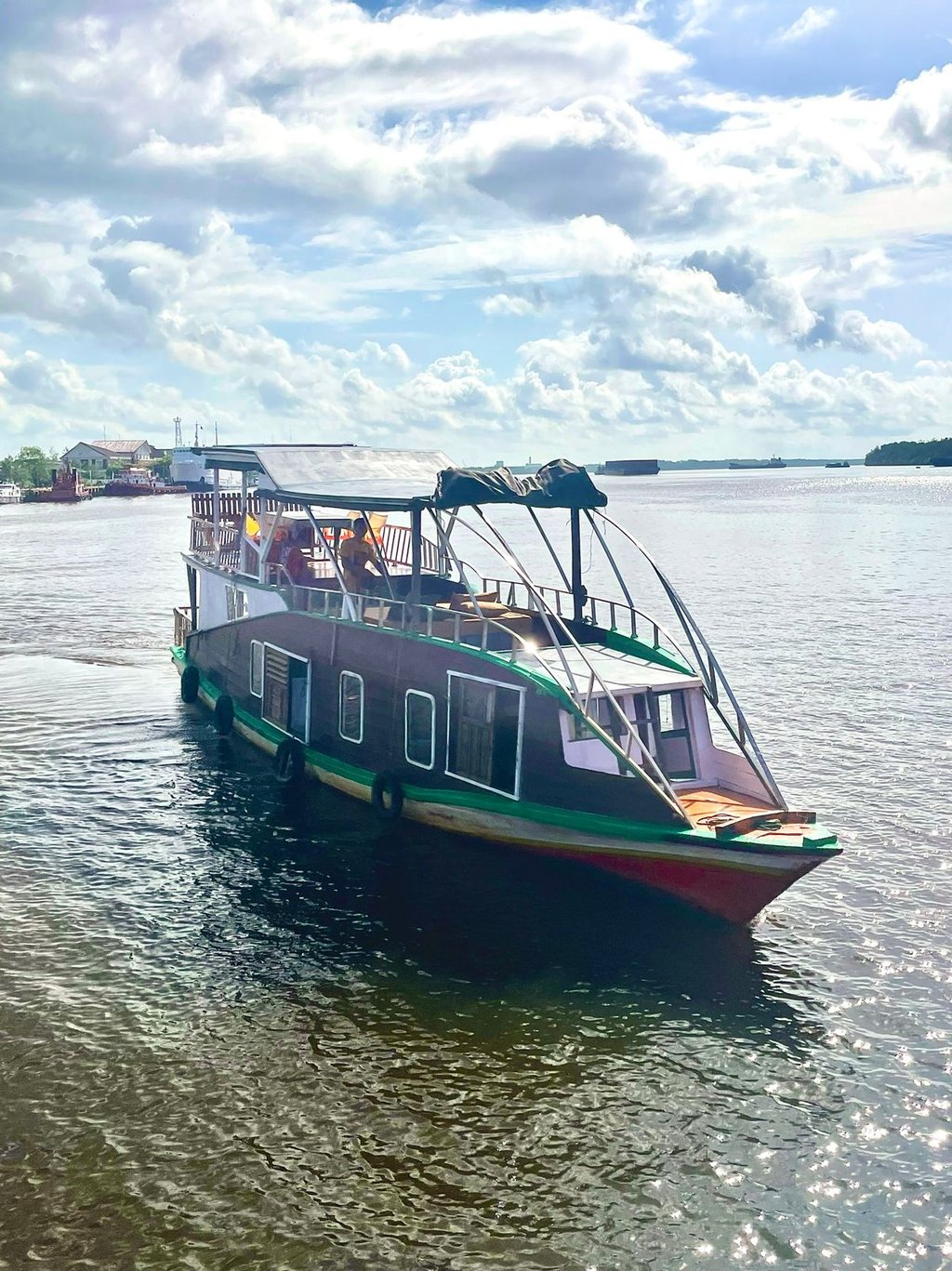 Sagara Beta Houseboat