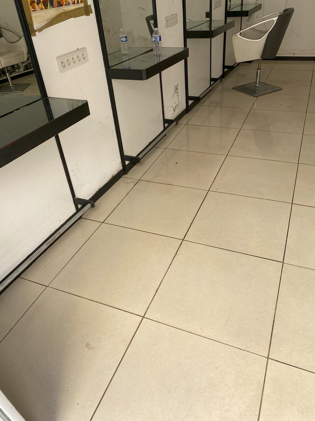 Photo avant intervention sur nettoyage après dégât des eaux