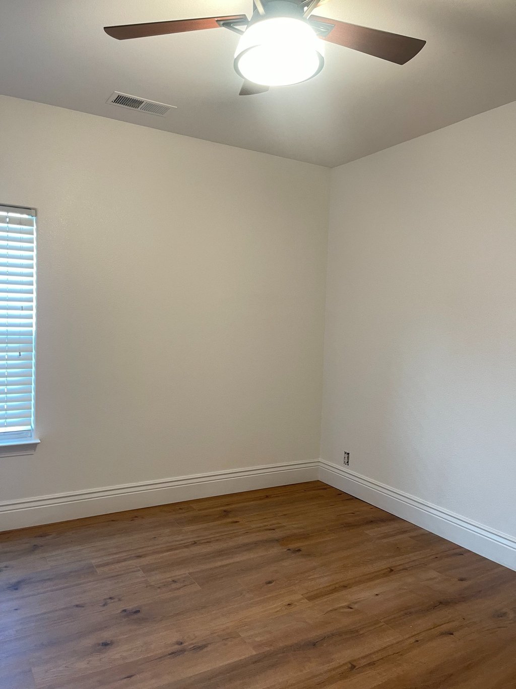 Fixed dry wall from roof leak in Chico, CA