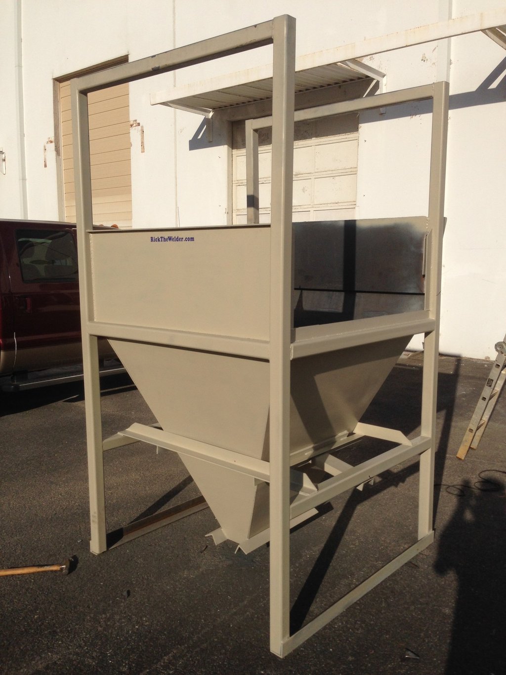 Custom designed hopper feeder, Port of Wilmington, Delaware