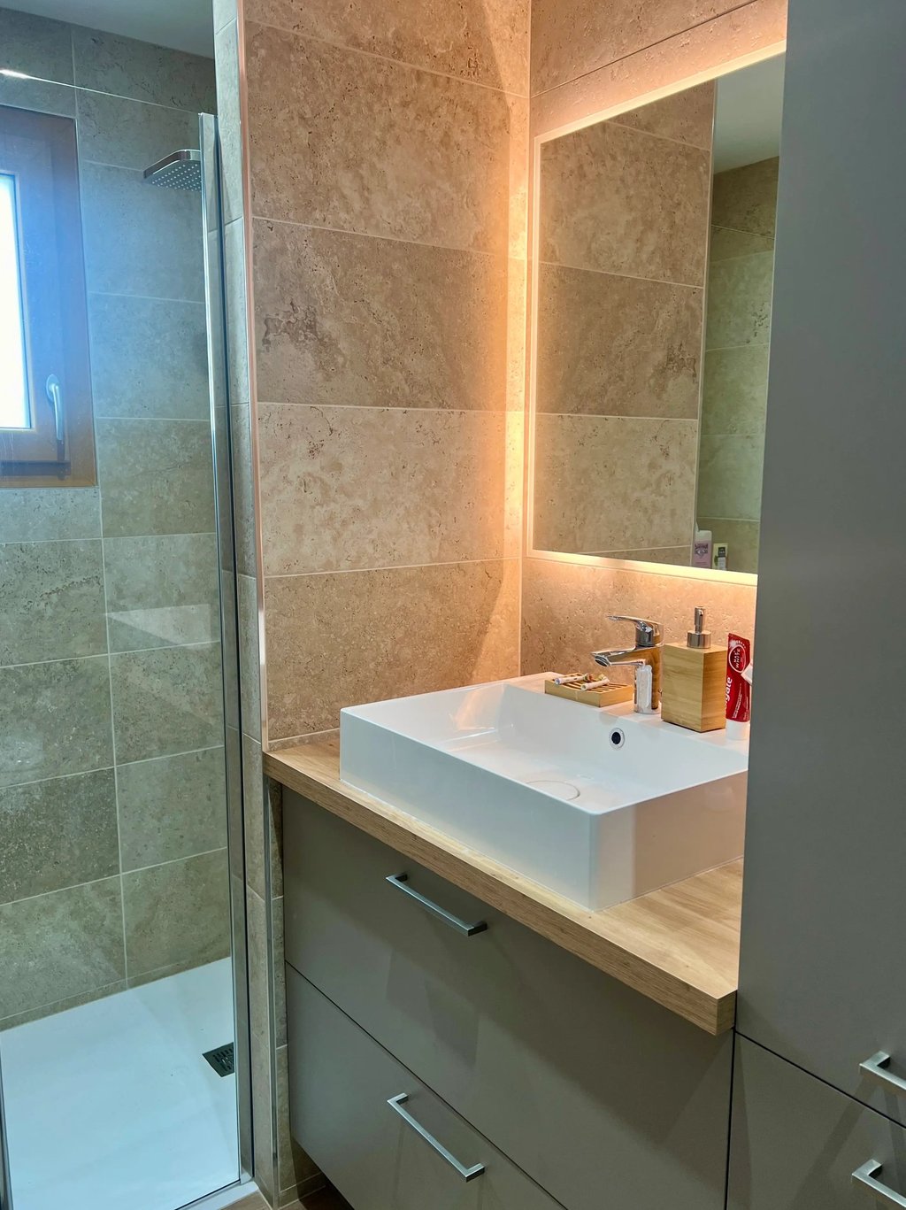 réalisation salle de bain sur mesure caen Baïa Home