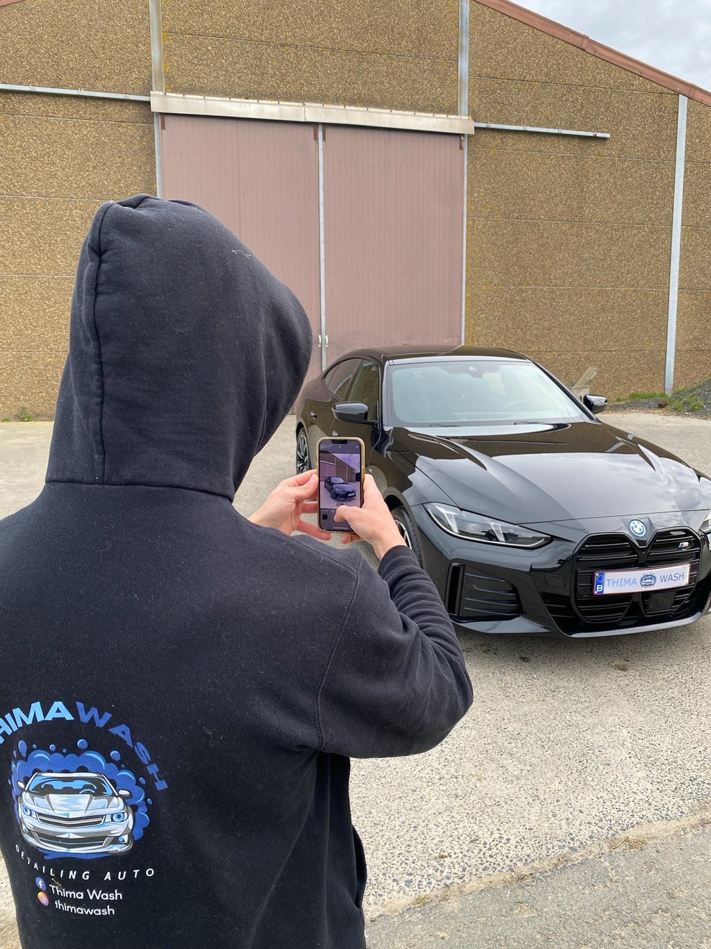 fin du nettoyage complet sur une BMW i4