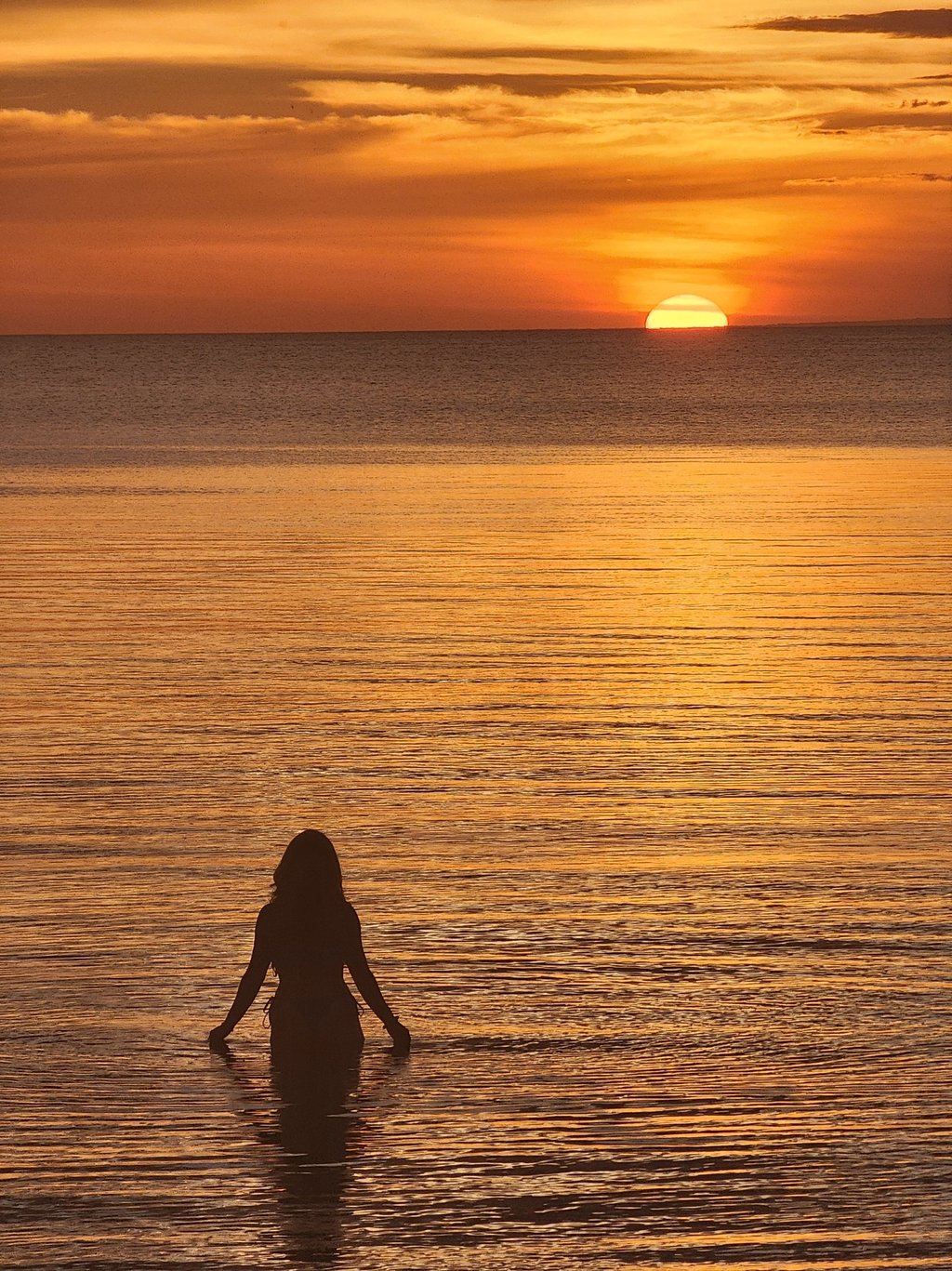Sunset viewing from Callachuchi Homestay beach
