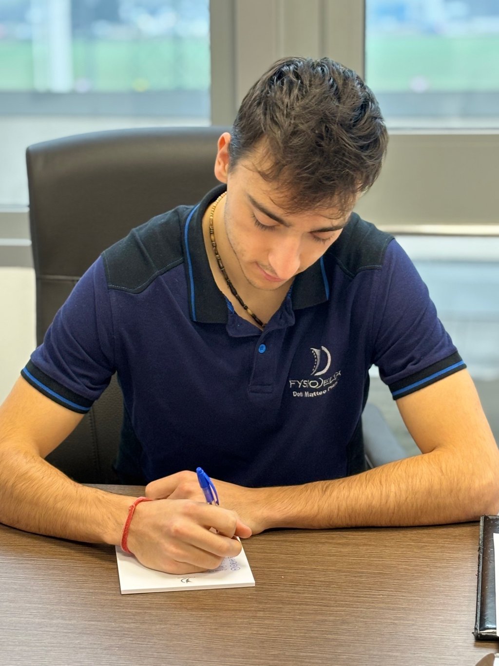 Matteo Piani fisioterapista a Parma durante la prima visita