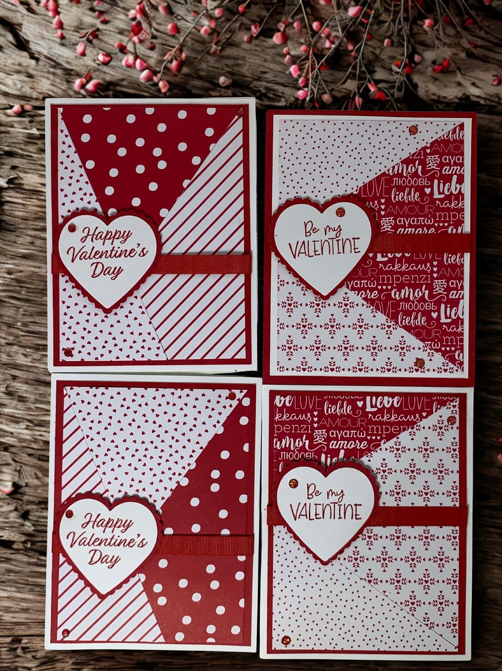 Set of 4 red and white Valentine cards