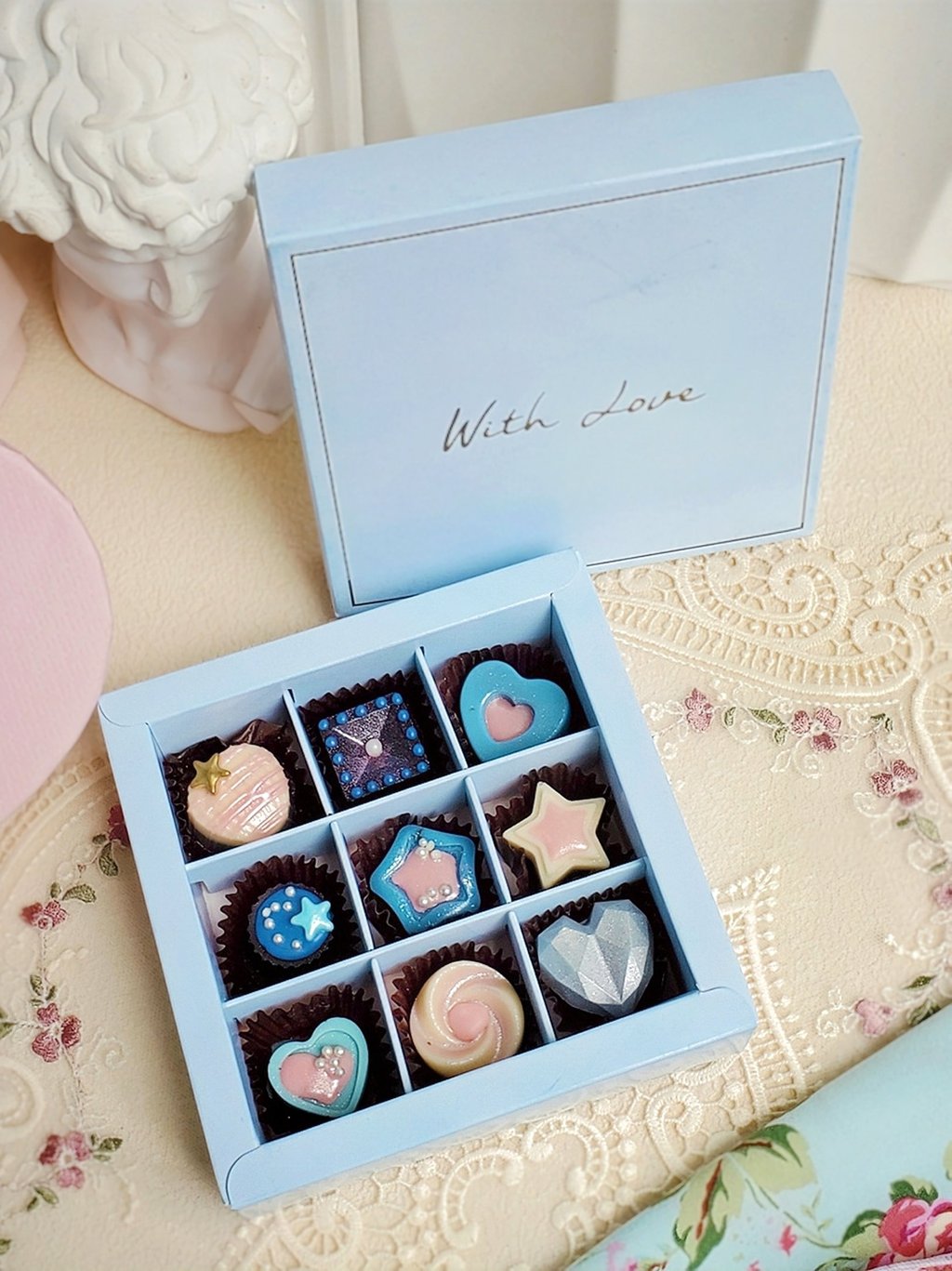 Hộp Socola tone xanh CH09001 Chocolate Nha Trang