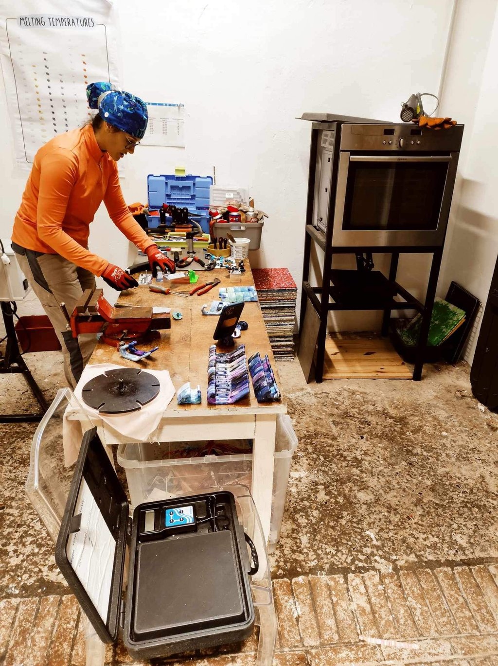 Fabrication artisanale et savoir-faire local, atelier local de recyclage, Plastnat 