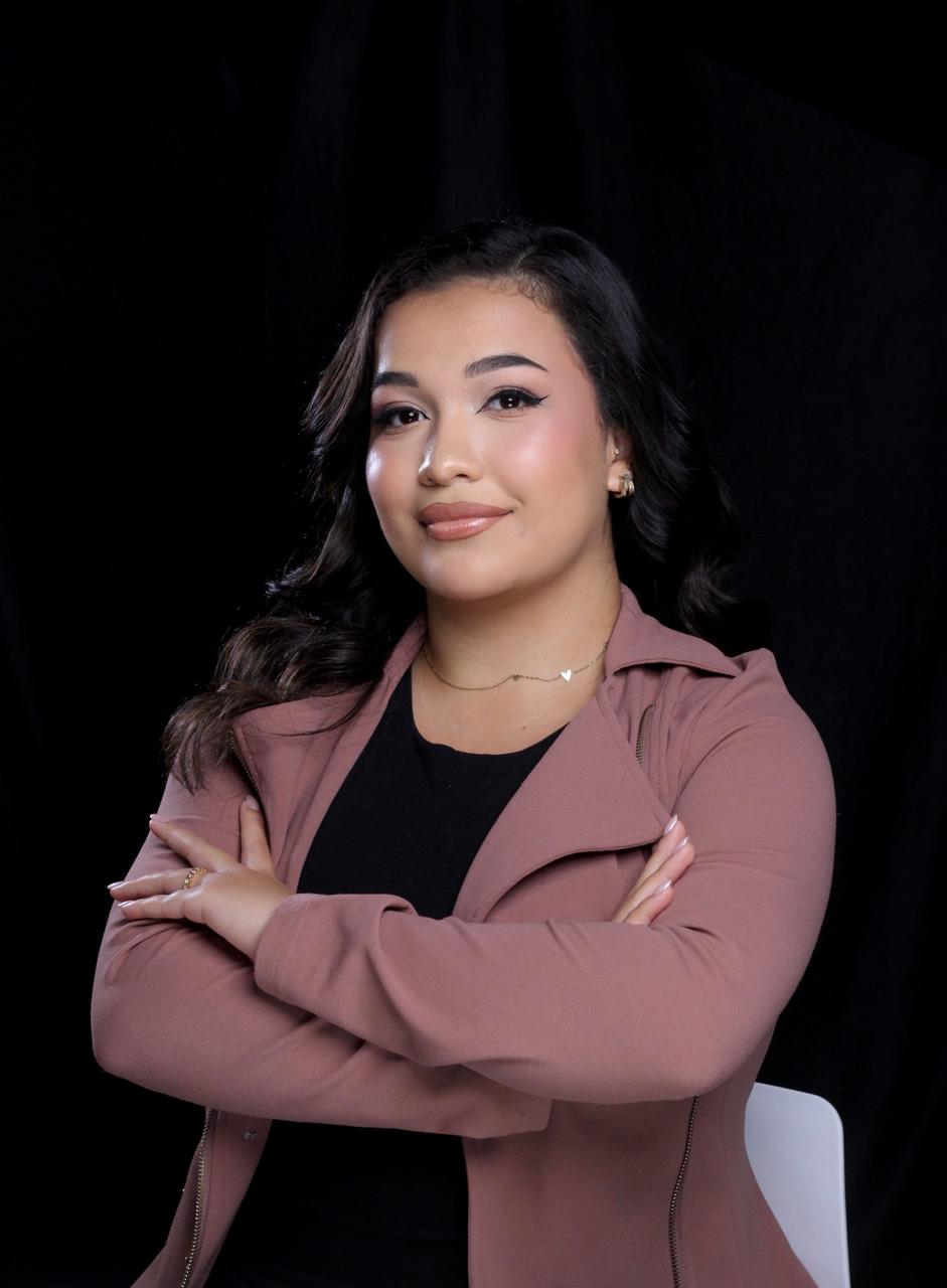 Amy Ortiz Lash Artist - Cartago, Costa Rica