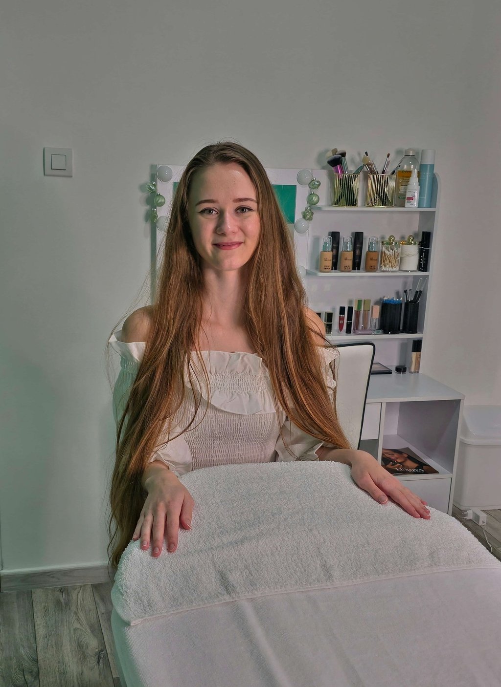 Horváth Dorina kozmetikus veszprémi szalonjában