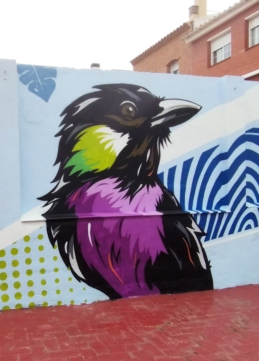 graffiti mural escuela pájaros abstracto colores