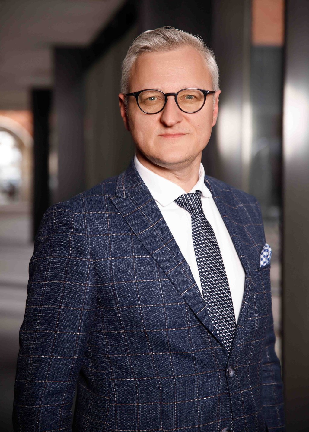 CV, Linkedin, įmonės darbuotojų nuotraukos, Verslo portretų fotografavimas Kaune, eimantasphoto