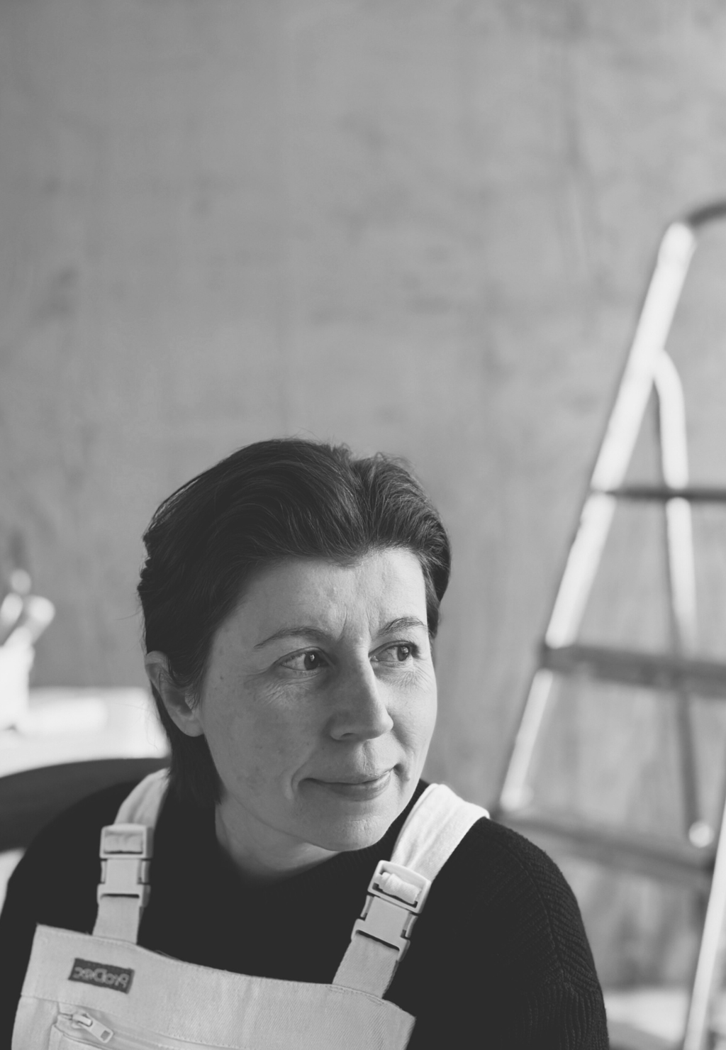 image of business owner and tradeswoman