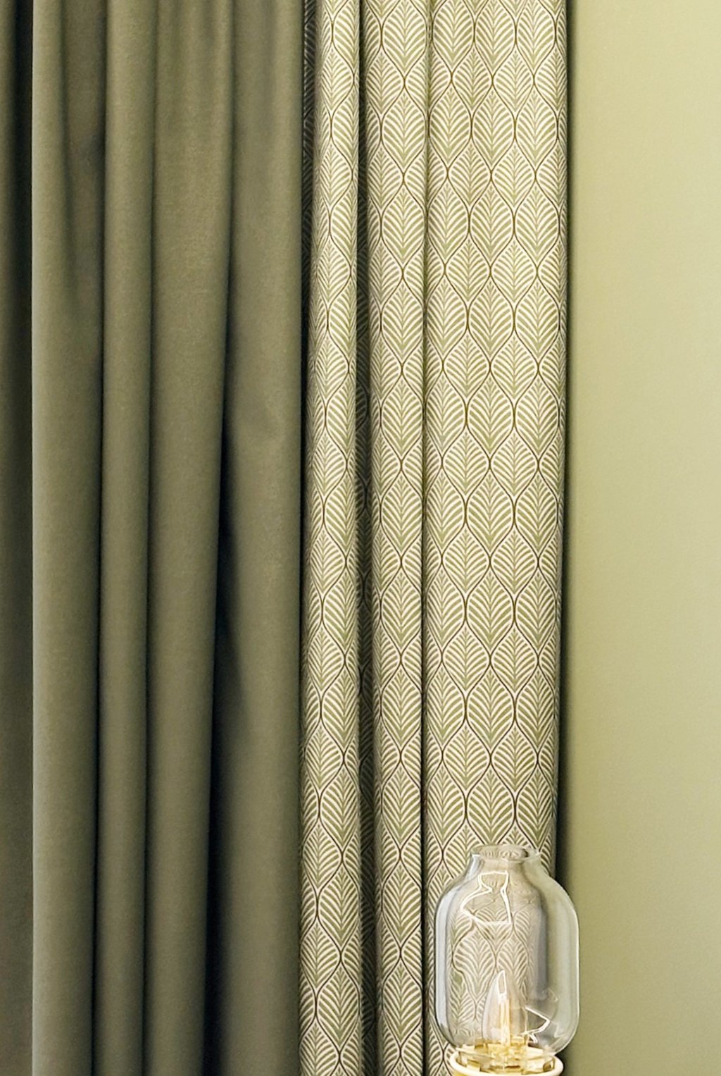 išskirtinis, papildytas raštais projektas