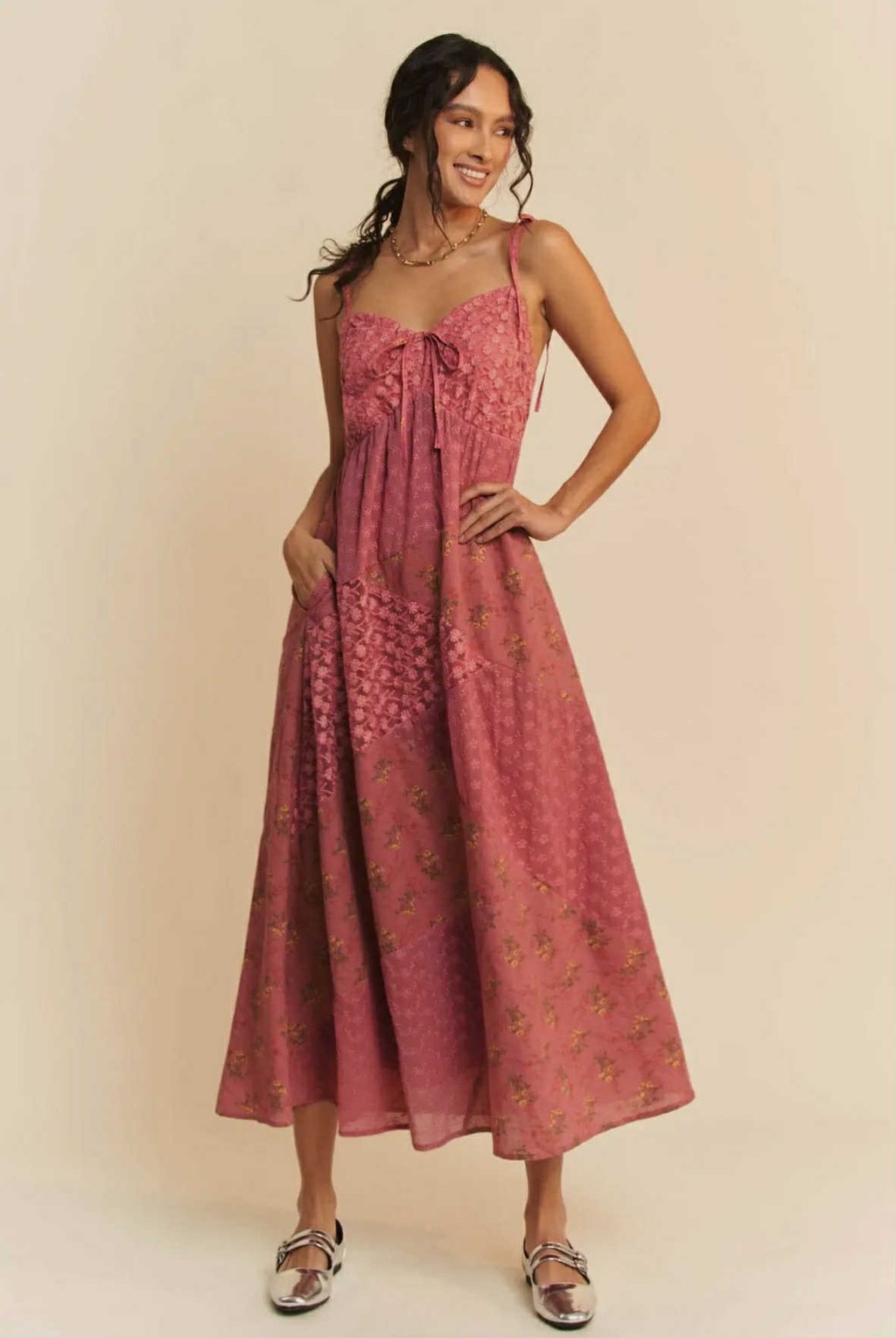 Boutique fashion, maxi dresses, jewelry, popupmarket