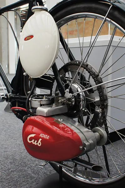 Honda_Cub_F