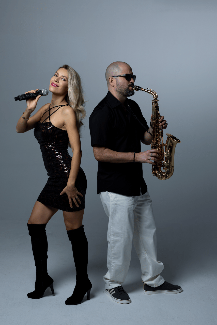 Dúo Musical: Saxo y Cantante