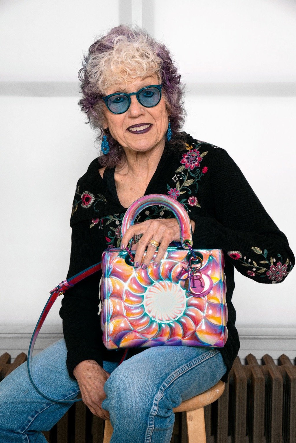 Judy Chicago (nascida Judith Sylvia Cohen, 20 de julho de 1939) é uma artista feminista, arte-educad