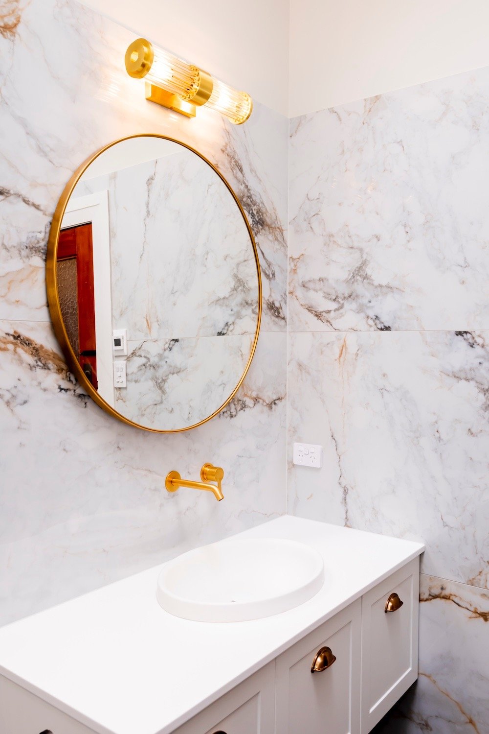Marble Bathroom by Qualitas Builders in Auckland