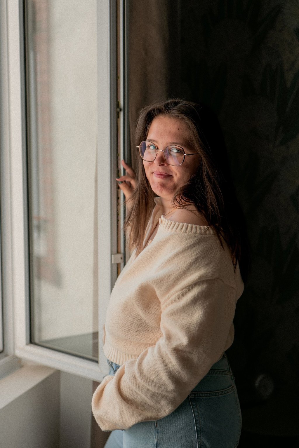 jeune femme, photographe de couple intimiste Guignen 