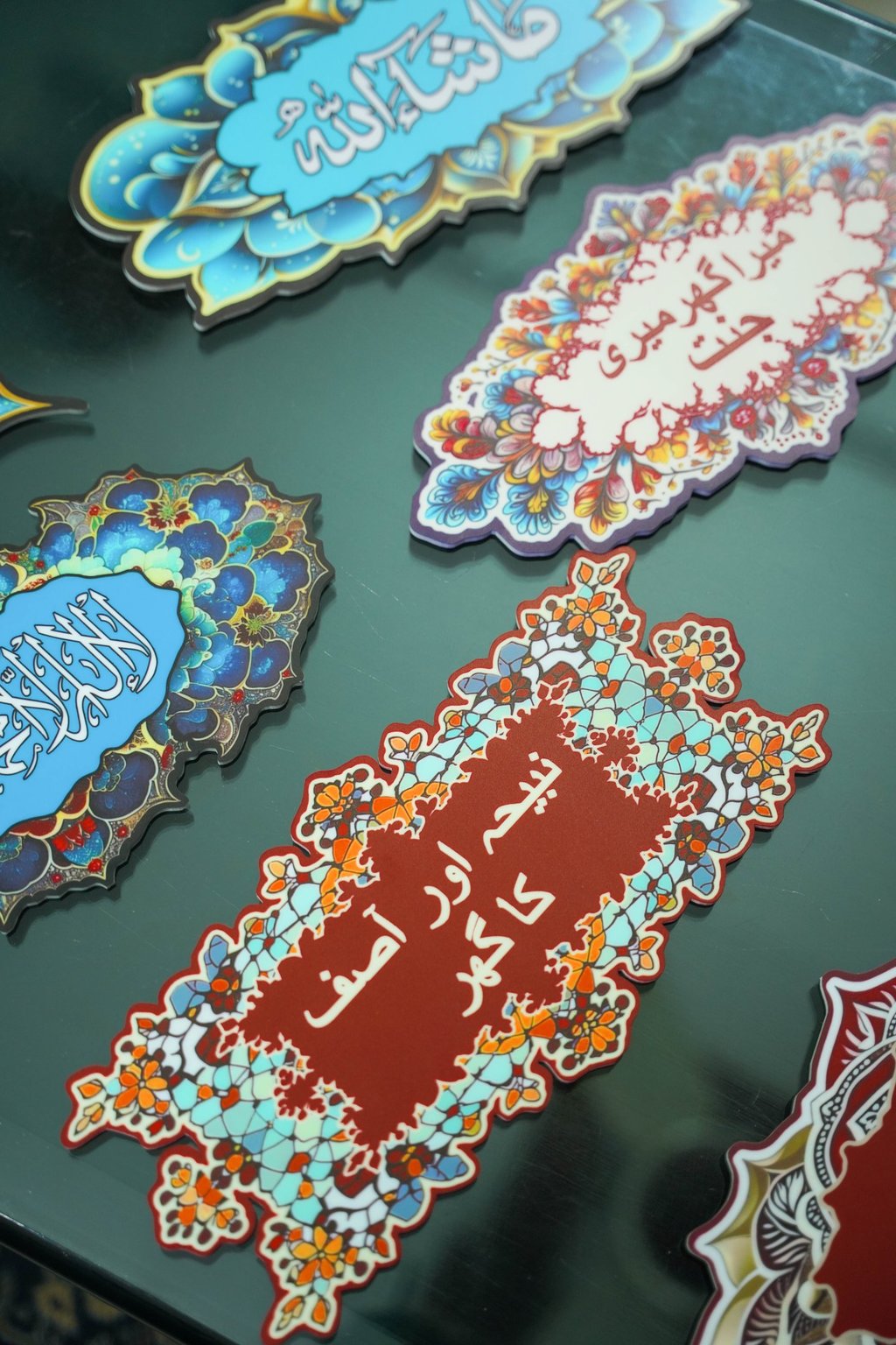 UV printing on cutout acrylic plates