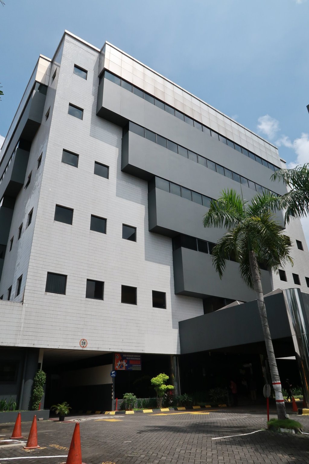 multika building 2025