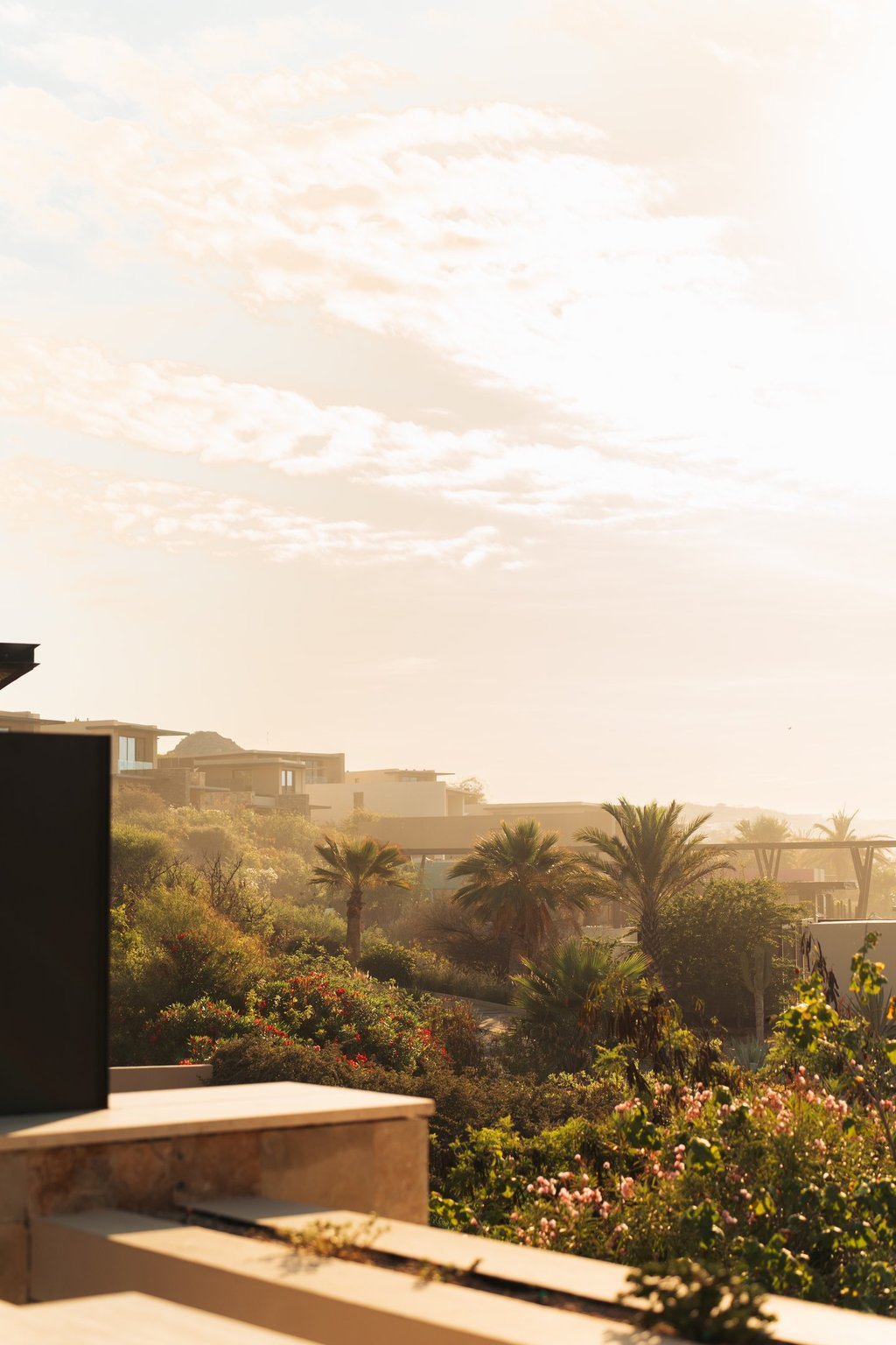 Zadun, a Ritz Carlton Reserve lever de soleil - Studio Fauvve