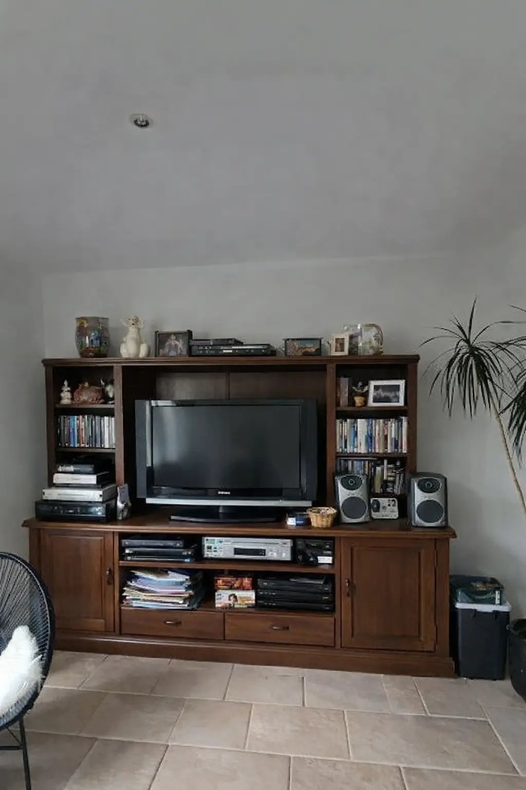 Avant réalisation meuble TV sur mesure par Baïa Home à Baron-Sur-Odon