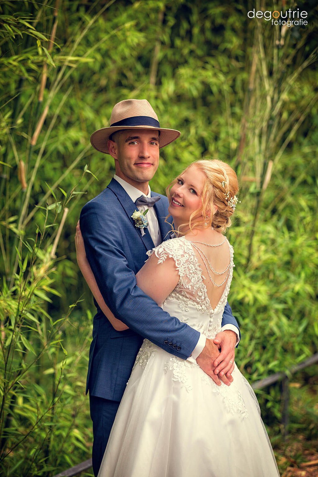 Hochzeitspaar Bambuswald Hochzeitsportrait mit Herz