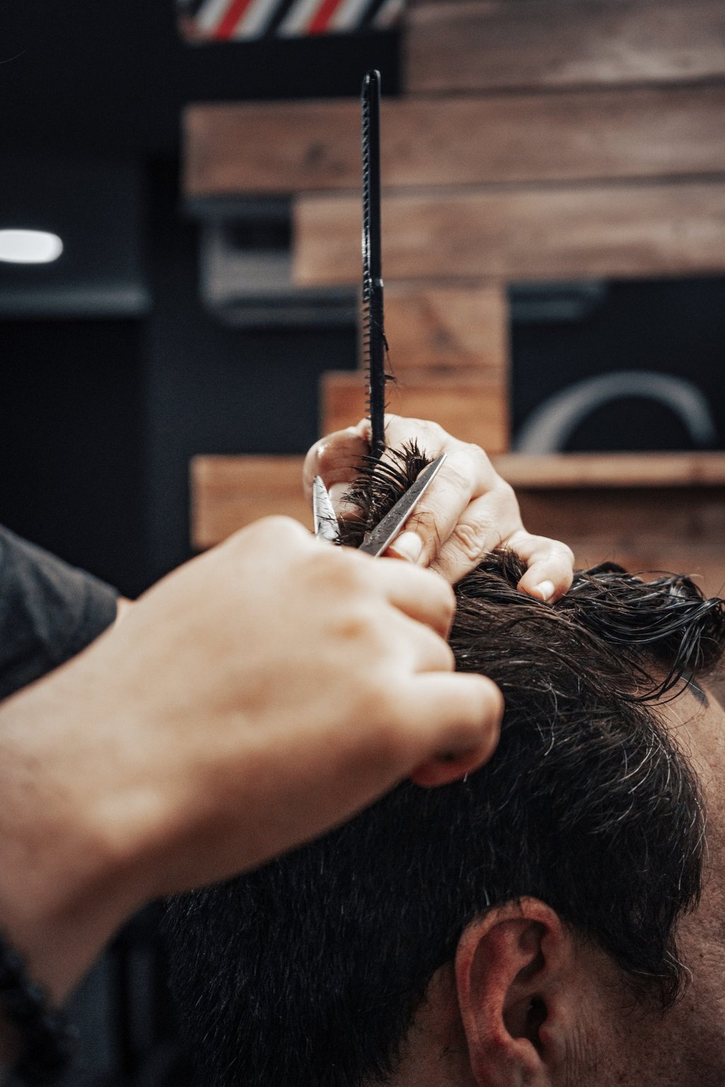 corte de cabello pelo ace barberia hombre 