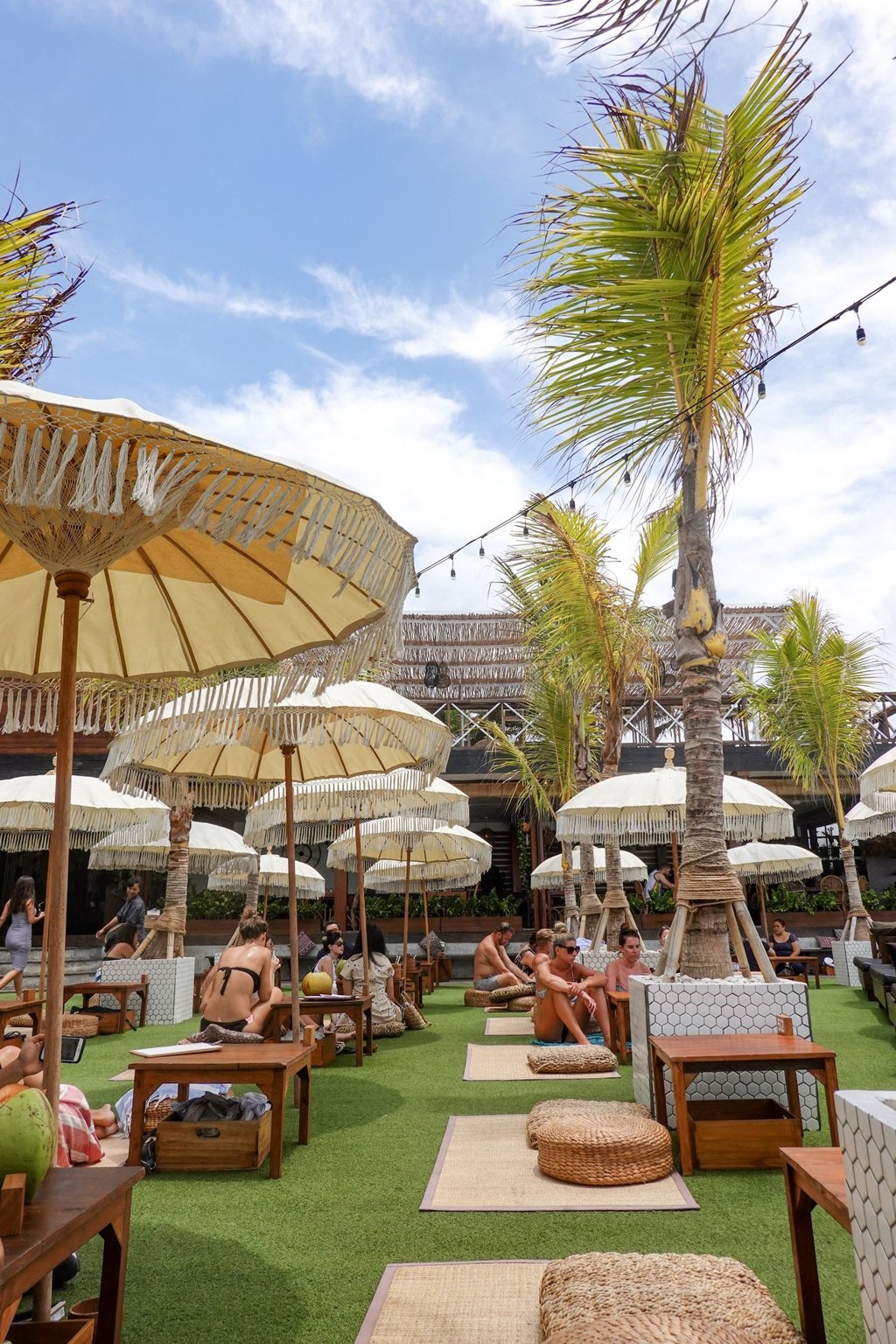 The Lawn Beach Club