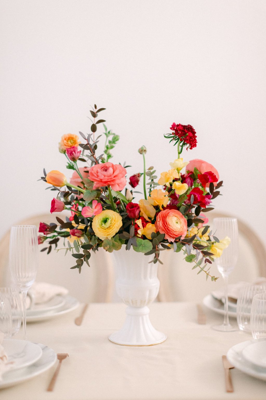 Centre de table fine art renoncules rose jaune