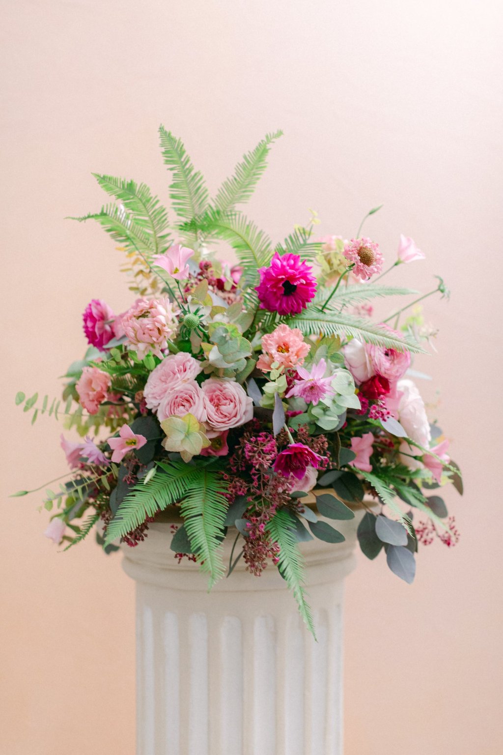 composition fougère umbrella allée buffet centre table haut