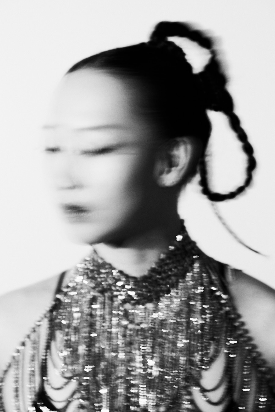 portrait artistique femme noir et blanc