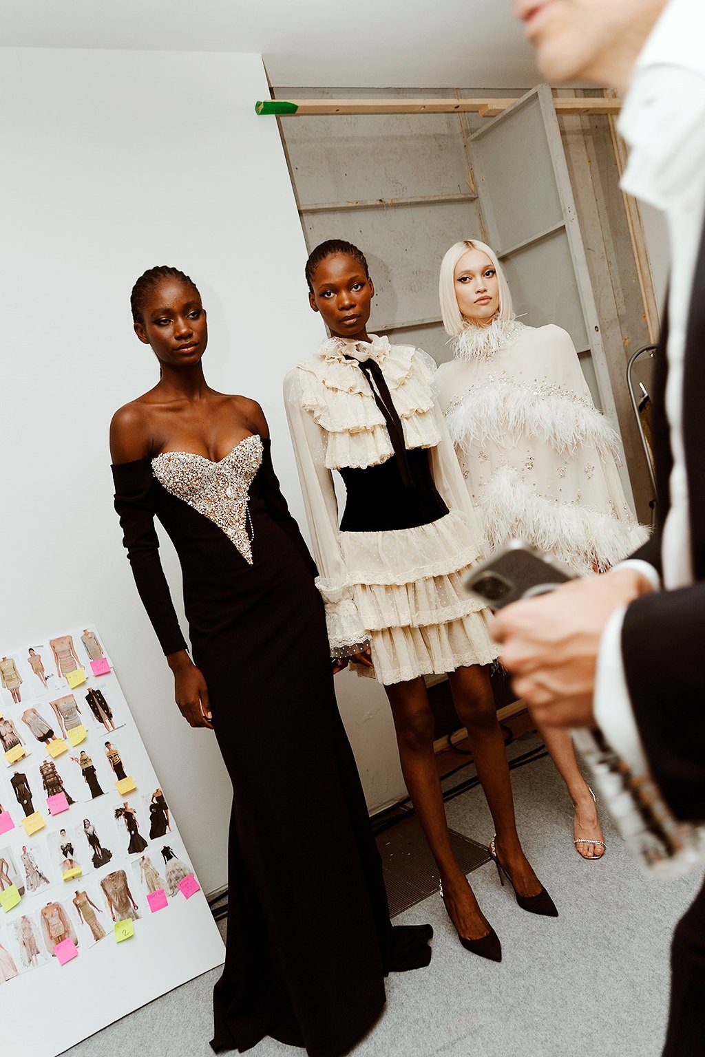 Backstage défilé paris fashion week créatrice mode