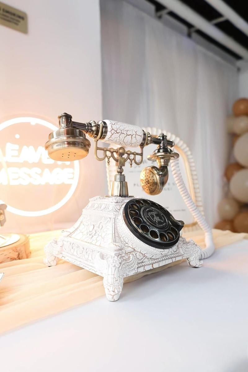 Vintage Audio Guest Book