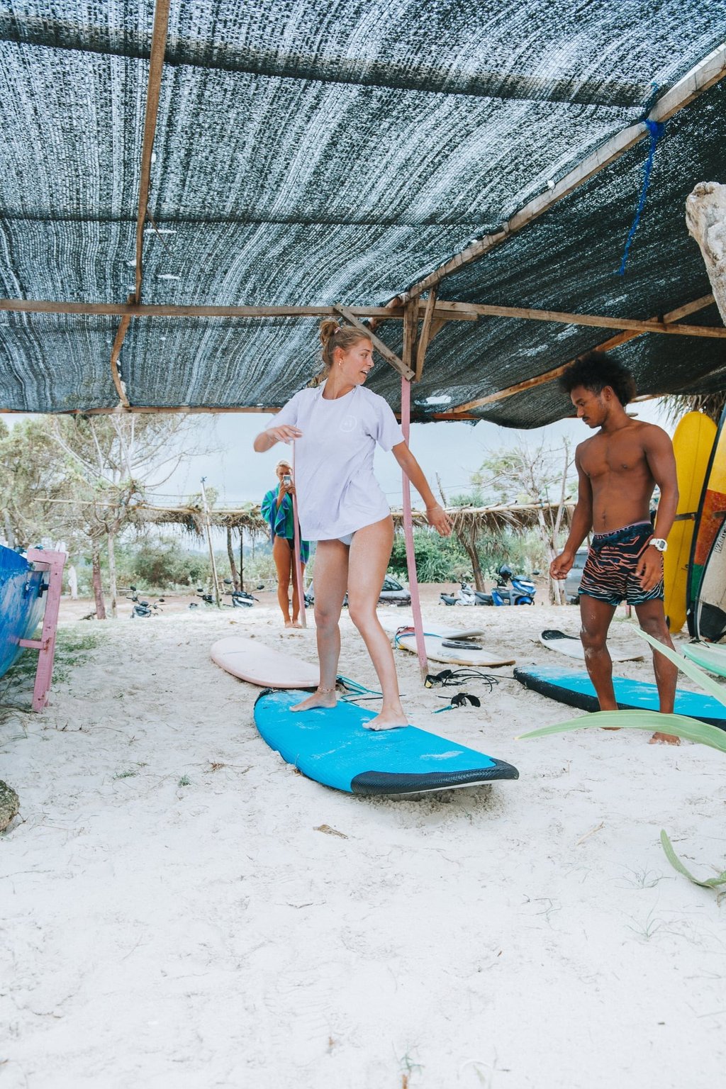 beginner surf lesson