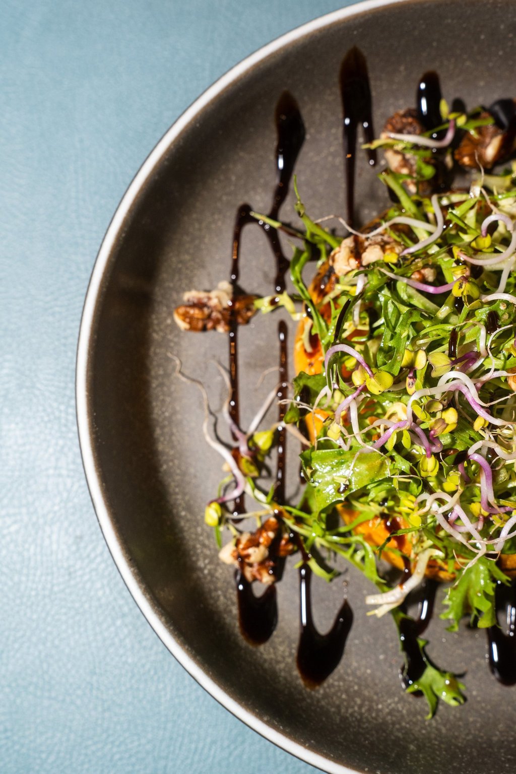 Focus sur un plat du restaurant du Courtyard Arcueil