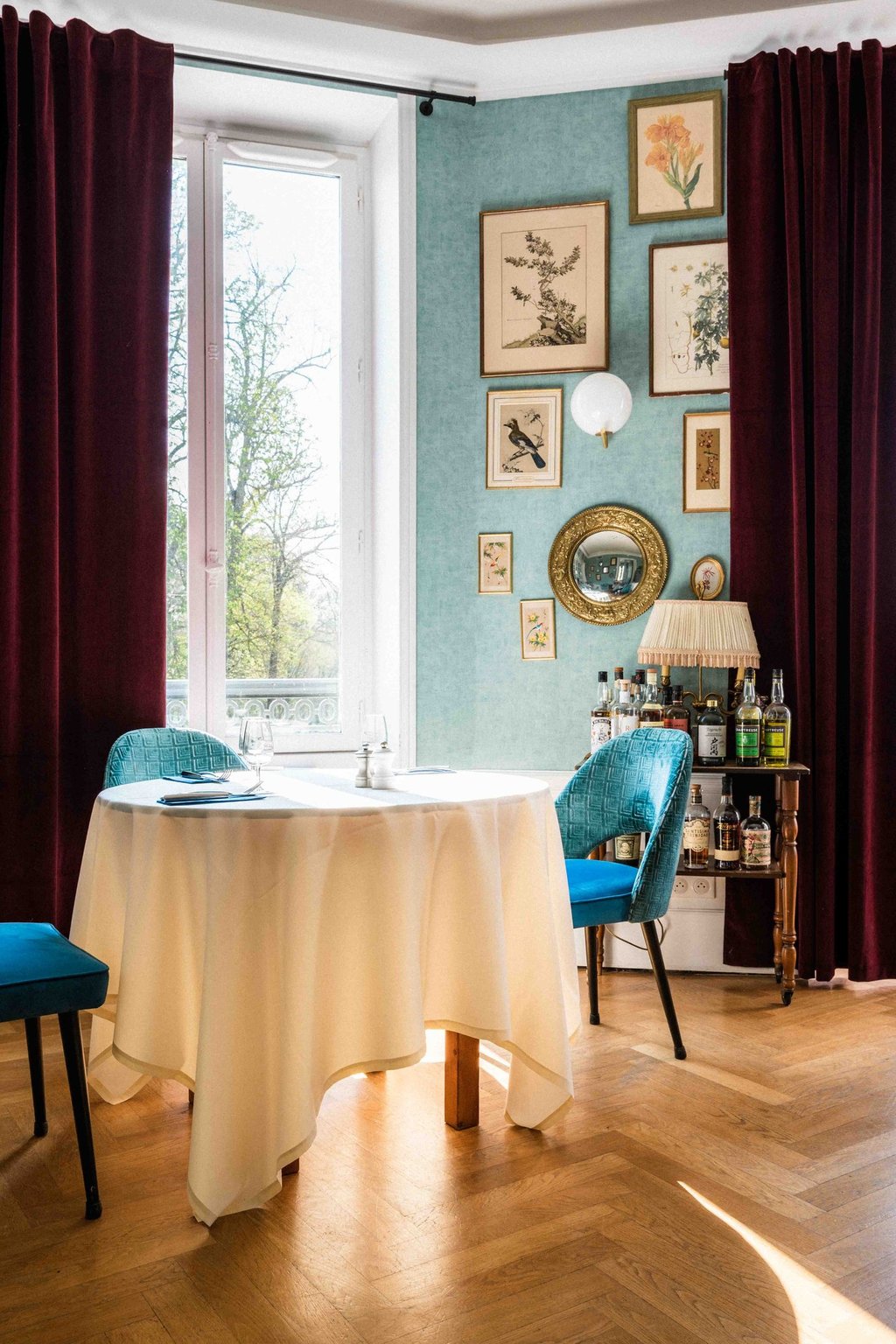 La salle du bistrot du château (domaine du Roncemay)