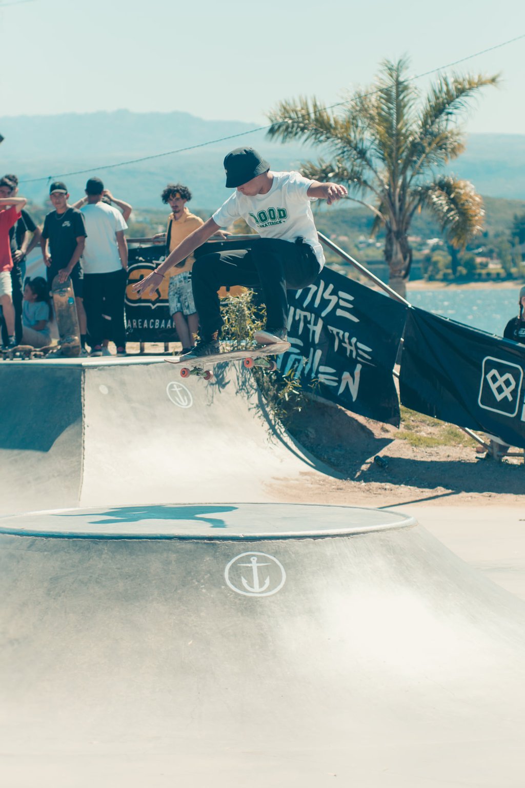 SKATEBOARDING y STREETWEAR, BOOD Skaterock